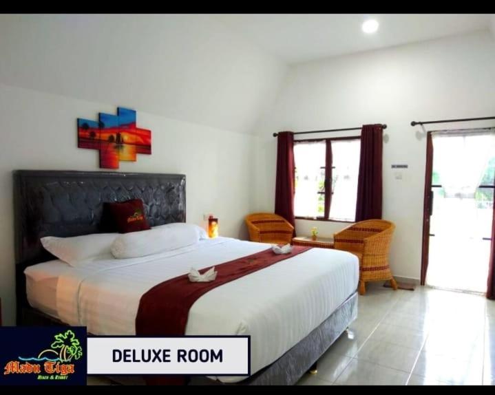 Madu Tiga Beach And Resort Tanjung Pinang Exterior photo